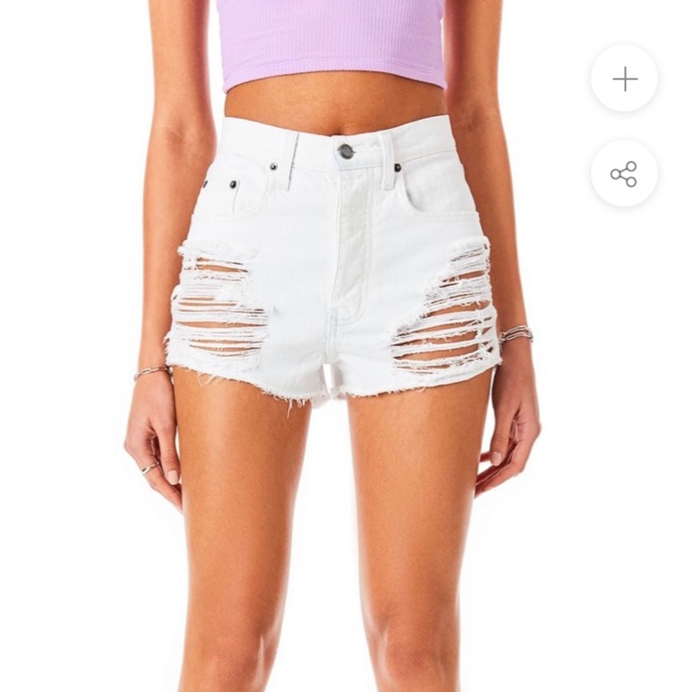 TITANIA VIRIDINE DENIM SHORT from LF brand:Carmar